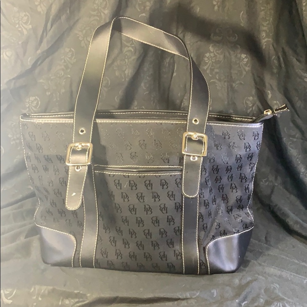 Black Dooney and Bourke purse